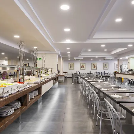 Kn Columbus Apartmanhotel 3*