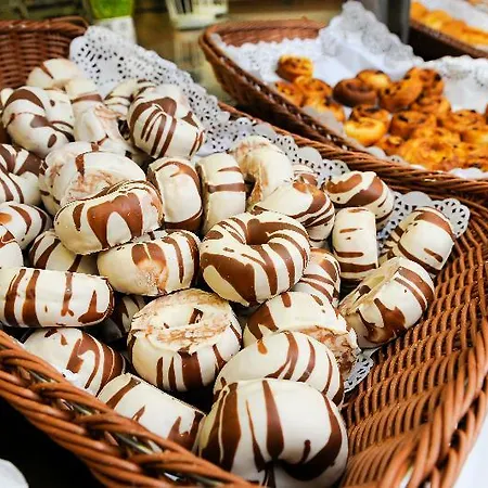 Apartahotel Kn Columbus 3*