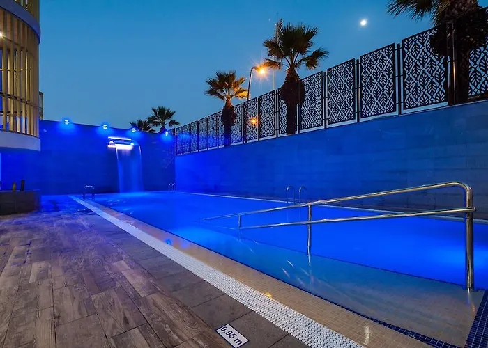 Kn Columbus 3* Πλάγια ντε λας Αμέρικας