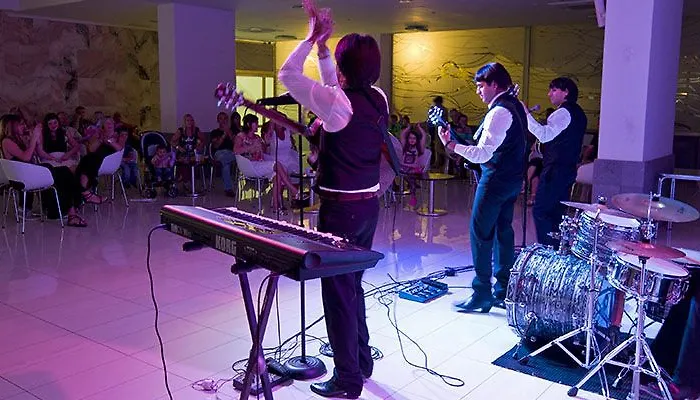 Ξενοδοχείο με διαμερίσματα Kn Columbus 3*