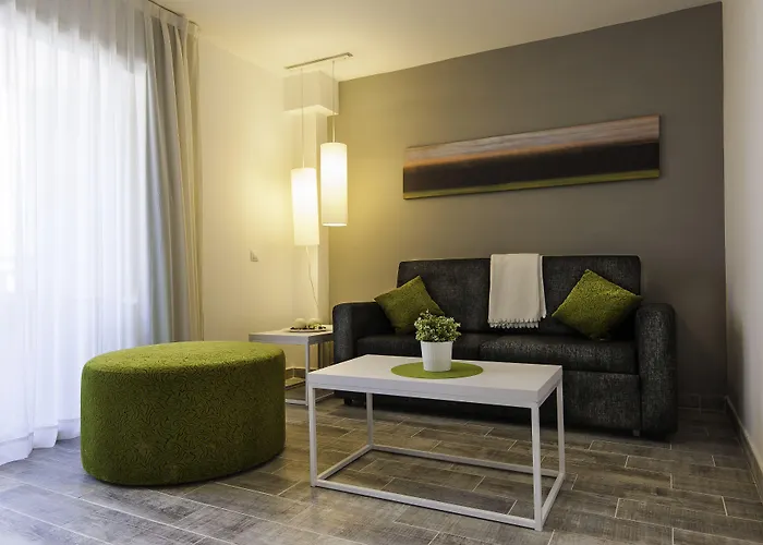 Kn Columbus 3* Πλάγια ντε λας Αμέρικας