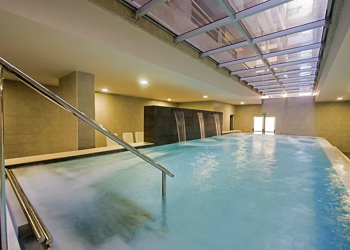 Kn Columbus 3* Πλάγια ντε λας Αμέρικας