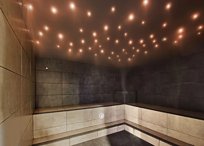 Ξενοδοχείο με διαμερίσματα Kn Columbus