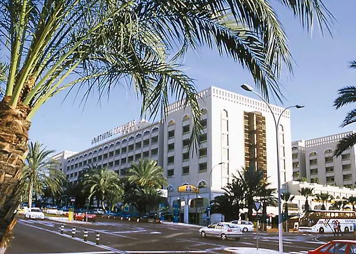 Ξενοδοχείο με διαμερίσματα Kn Columbus 3*