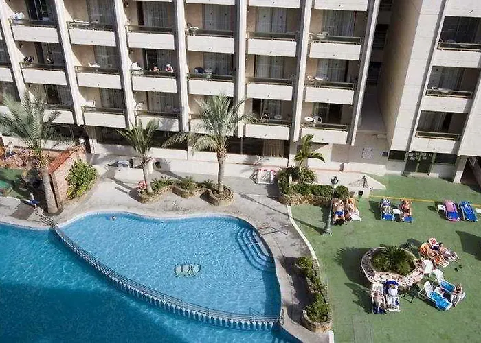 Kn Columbus 3* Πλάγια ντε λας Αμέρικας