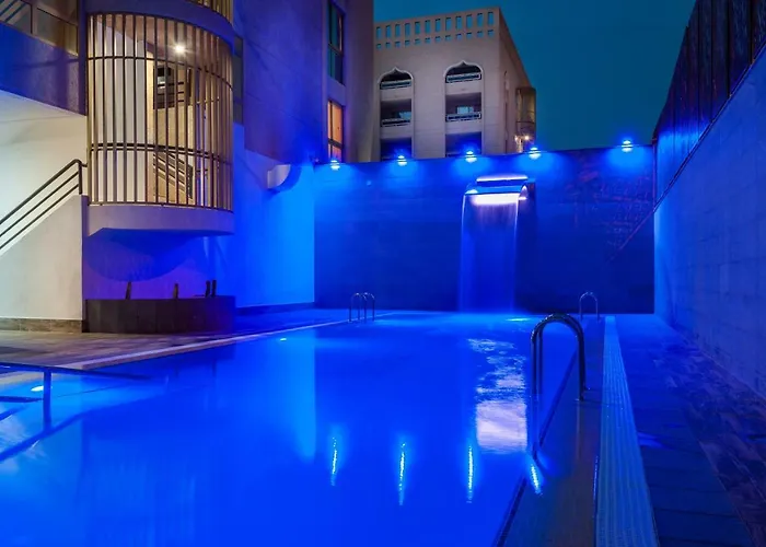 Kn Columbus Ξενοδοχείο με διαμερίσματα 3*